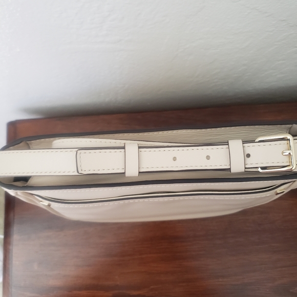 COLE HAAN LEATHER CROSSBODY BAG - Picture 3 of 7